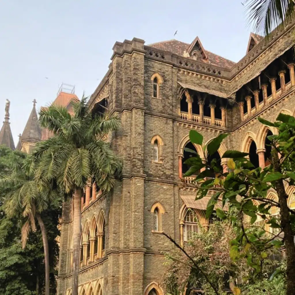 Bombay High Court Rules Working Journalists Not Considered Employees Under MRTU Act