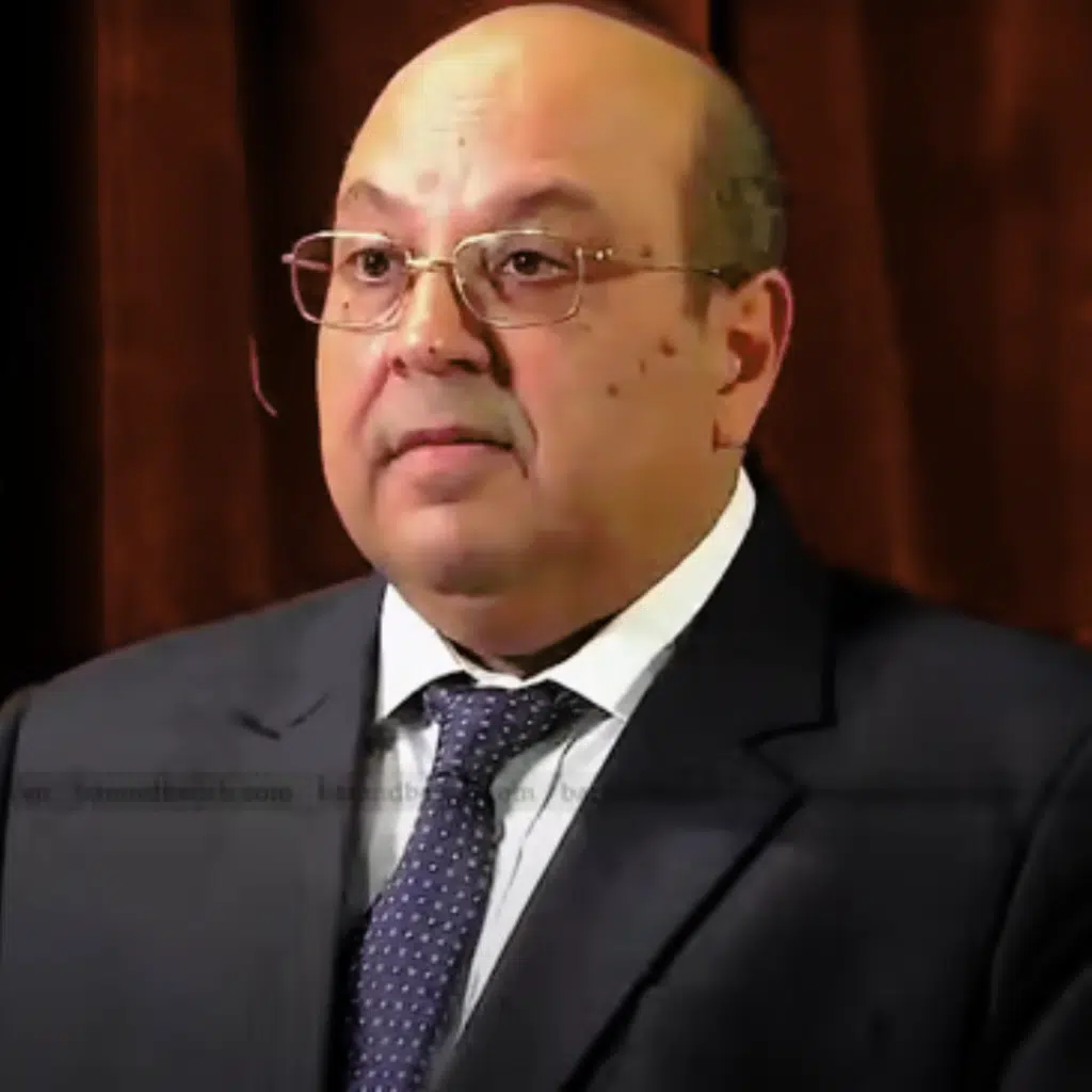 Retired Supreme Court Judge Emphasizes Constitution over Personal Beliefs