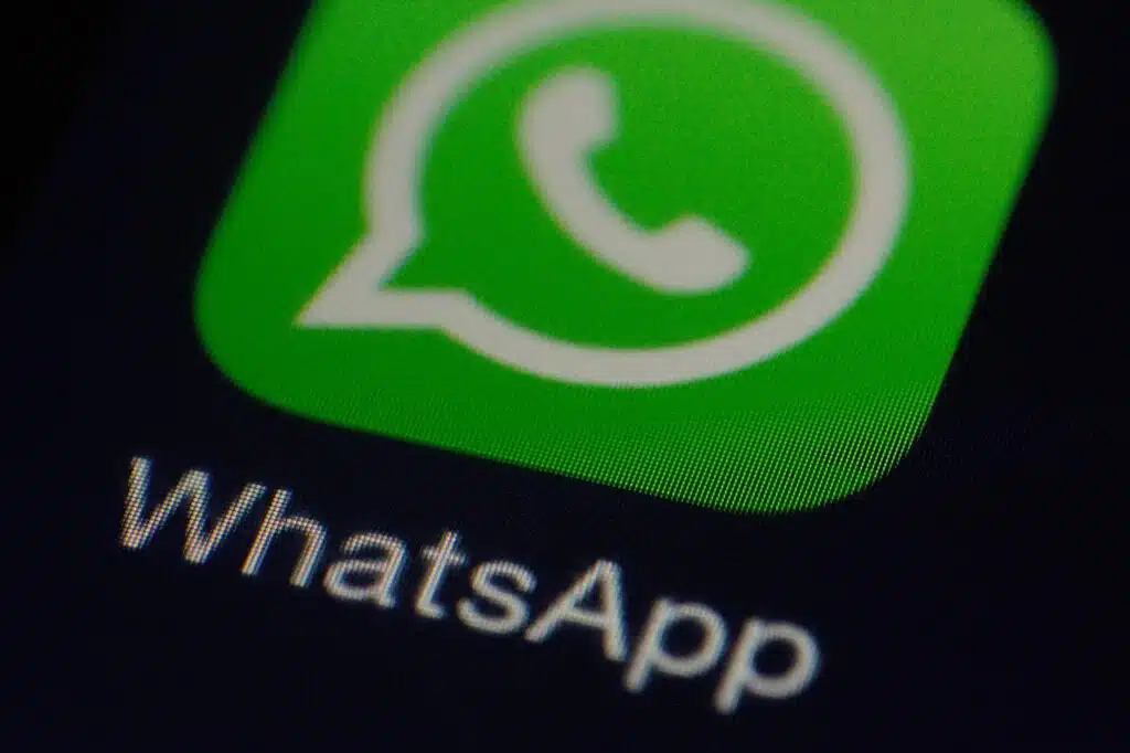 WhatsApp Under Scrutiny: Privacy Concerns and Alternatives